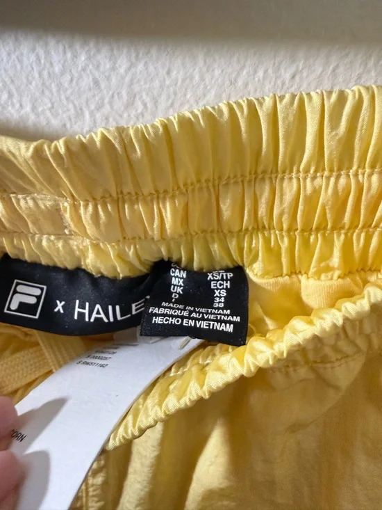 FILA X HAILEY Crinkle Pant - Picture 5 of 8